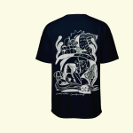 Maglietta blu con illustrazione pirata marina